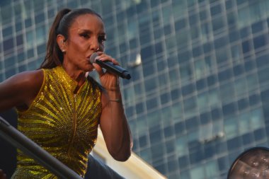 Rio de Janeiro, Brezilya 01 / 02 / 2026 - Şarkıcı Ivete Sangalo 'nun yer aldığı yüksek beklenen karnaval öncesi bloğu, 1 Şubat Pazar sabahı Rua Primeiro de Marco' daki Preta Gil pistinde (fausto maia / thenews2)