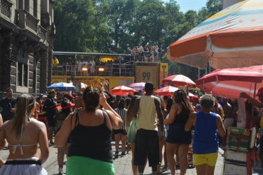 Rio de Janeiro, Brezilya 01 / 02 / 2026 - Şarkıcı Ivete Sangalo 'nun yer aldığı yüksek beklenen karnaval öncesi bloğu, 1 Şubat Pazar sabahı Rua Primeiro de Marco' daki Preta Gil pistinde (fausto maia / thenews2)