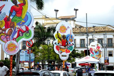 Salvador, Brezilya 03 / 02 / 2026 Salvador zaten karnaval atmosferini soluyor. Gezegendeki en büyük sokak partisinden birkaç gün önce Pelourinho temalı süslemeler alıyor ve şenliklere hazırlanıyor (Romildo de Jesus / the enews2)