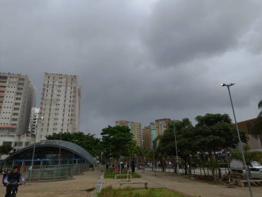 Sao Paulo 'daki Ibirapuera Alışveriş Merkezi' nde elektrik kesintisi. (Leandro Chemalle / Thenews2)