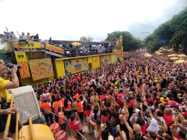 Sao Paulo (SP), Brezilya 07 / 02 / 2026 - Bloco Quem Pedi Pede ve Ivete Sangalo bu Cumartesi sabahı Ibirapuera pistinde Sao Paulo sokak karnavalını resmen açtı (7). (Carina Gonalves / Newws2)