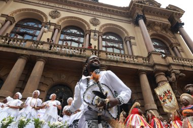 Sao Paulo (SP), Brezilya 06 / 02 / 2026 Sao Paulo Belediye Tiyatrosu 'nun geleneksel basamaklarının yıkanması, başkentin merkezinde inananları, sanatçıları ve halkı bir araya getirerek kültürü kutluyor (leco viana / thenews2)
