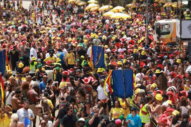 Sao Paulo (SP), Brezilya 08 / 02 / 2026 The Quintal dos Pretos bloco, Emicida ve Maria Rita 'nın katılımıyla Ibirapuera pistinden geçerek Samba ve Brezilya müziğinin sesine şenlik getirdi (leco viana / thenews2)