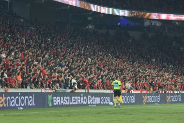 Curitiba (PR), Brazil 12 / 02 / 2026 - Brezilya Şampiyonluk Serisi A 'nın 3. turu için geçerli olan Athletico ve Santos arasındaki karşılaşmada taraftarlar, Çarşamba gecesi Arena da Baixada' da (edson de souza / theenews2)