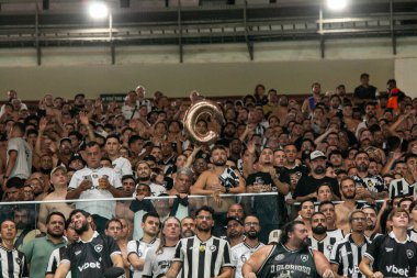 Rio de Janeiro (RJ), Brezilya 12 / 02 / 2026 - Botafogo taraftarları, Fluminense ve Botafogo arasında oynanan karşılaşma sırasında, Perşembe gecesi Brezilya şampiyonasının 3. turu için geçerli, (Lucas simonin gomes / thenews2))