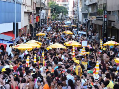 Sao Paulo (SP), 02 / 15 / 2026 - Siga Bem Caminhoneira bloğu 15 Şubat 2026 Pazar günü öğleden sonra Praca da Republica 'daki geçit törenine son verdi. (Leandro Chemalle / Yeniler 2)