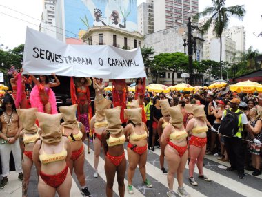 Sao Paulo (SP), Brezilya 02 / 15 / 2026 - Caetano Veloso 'nun hitlerini çalan geleneksel 