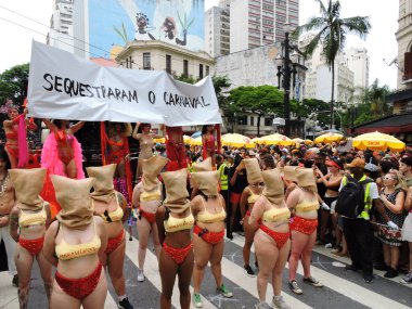 Sao Paulo (SP), Brezilya 02 / 15 / 2026 - Caetano Veloso 'nun hitlerini çalan geleneksel 