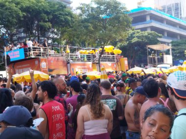 Sao Paulo (SP), 02 / 17 / 2026 - Carnival / street parties / SP - Di Ferrero, Sao Paulo 'nun batısındaki Faria Lima Bulvarı' nda düzenlenen 