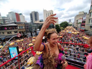 Sao Paulo (SP), 22 / 02 / 2026 - Daniela Mercury 22 Şubat 2026 'da Sao Paulo' nun sokak karnavalının son günü Rua da Consolacao 'da düzenlenen 