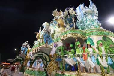 Sao Paulo (SP), Brezilya 02 / 21 / 2026 X-9 Paulistana, 2026 Sao Paulo Karnavalı Şampiyonlar Yürüyüşü için Anhembi Sambadrome 'a geri döndü ve özel grubun en iyi okulları arasında yerini aldı (leco viana / thews2)