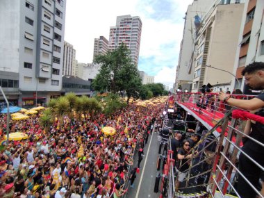 Sao Paulo (SP), 22 / 02 / 2026 - Daniela Mercury 22 Şubat 2026 'da Sao Paulo' nun sokak karnavalının son günü Rua da Consolacao 'da düzenlenen 