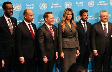 Fotoğraf Fırsatı: Amerika Birleşik Devletleri First Lady 'si Melania Trump ve Güvenlik Konseyi üyeleri. 2 Mart 2026, New York, ABD (niyi fote / thews2)