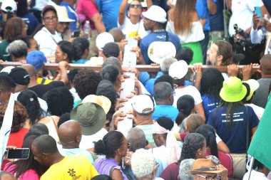 Salvador (BA), Brezilya 08 / 03 / 2026 - Sao Salvador da Bahia Başpiskoposluğu tarafından düzenlenen geleneksel tövbekar yürüyüşüne yaklaşık 300.000 Katolik katıldı. (Romildo de Jesus / the new ws2)