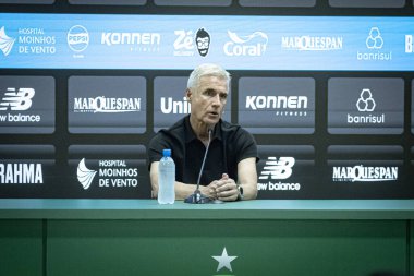 Chapeco (SC), Brezilya 03 / 16 / 2026 - Chapecoense (SC) ve Gremio (SC) arasındaki maçtan sonra Gremio teknik direktörü Luis Castro ile maç sonrası basın toplantısı, 2026 Brezilya Şampiyonluk Serisi A (Richard ferrari / thenews2)