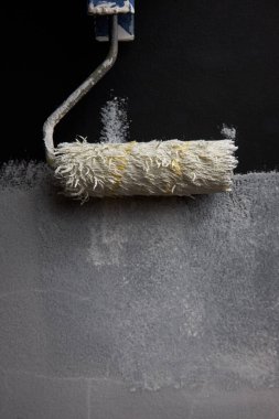 Yenileme, duvar boyası, beyaz boya.