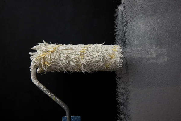 Yenileme, duvar boyası, beyaz boya.