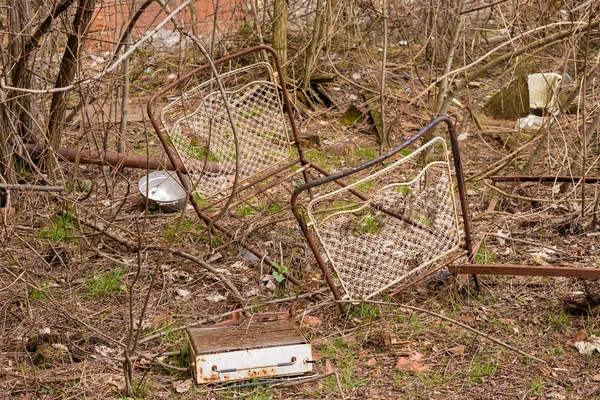 eski terk edilmiş hurda