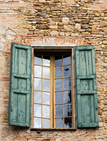 Reflexionen am Fenster — Stockfoto