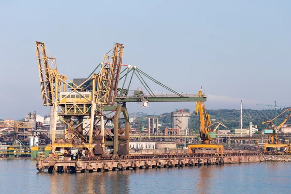 Limanda çalışmaya hazır