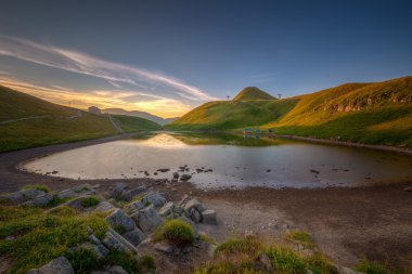 dağ Gölü için uyanış