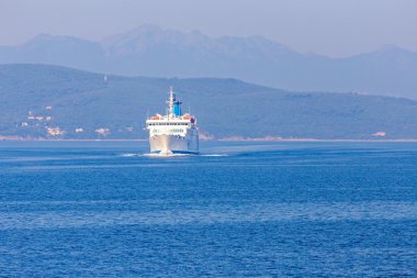 tatil için bırakarak