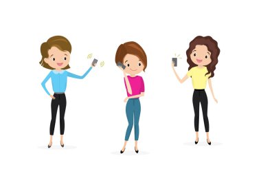 Beyaz arka planda izole edilmiş, düz vektör illüstrasyonlu akıllı telefonlu hoş ve güzel beyaz kızlar.