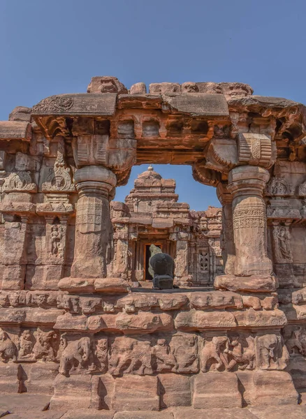 Pattadakal Tempel Een Vallei Van Rode Grond Zuid Indiase Tempels — Stockfoto