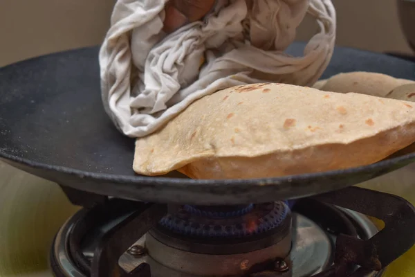Indisk Mjuk Phulka Chapati Roti Non Stick Tawa Gör Med — Stockfoto