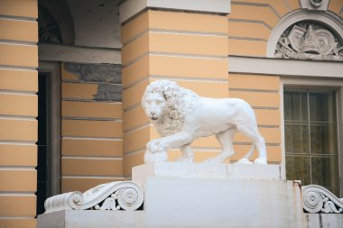 Aslan heykeli, St. Petersburg