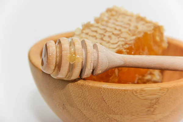 Honey in the comb. — Stock Photo, Image