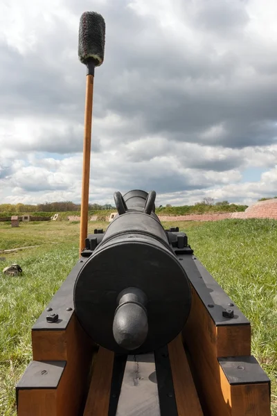 Arka görünümü eski savaş topu