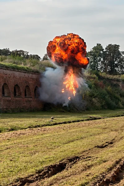 Patlama ve ateş topu