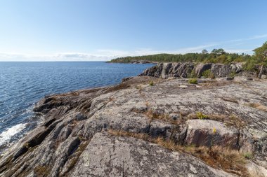 kayalık sahil göl. 