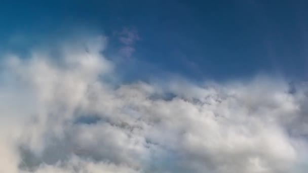 Vliegen Boven Wolken Zon Vliegtuig Vliegtuig Vliegtuig Zweven Lucht Stratosfeer — Stockvideo