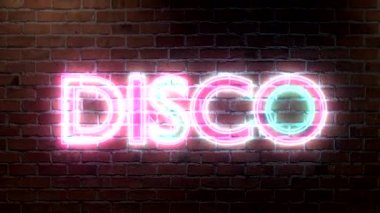 Disko logo neon ışıklar tuğla duvar metin çok renkli parlayan üzerinde oturum