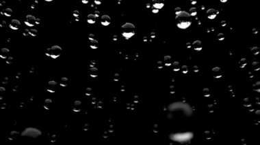 Yağmur su damlaları düşen Dof ağır çekim kadar döngüyü