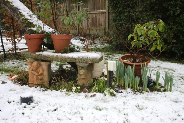 Snow Scene Landscape English Country Winter Garden Stone Bench Seat — Stock Photo, Image