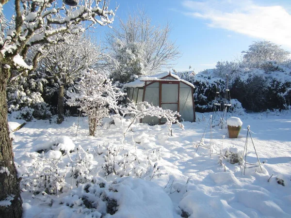 Beautiful Landscape Snow Covered Rural English Garden Bright Freezing Day — Stock Photo, Image