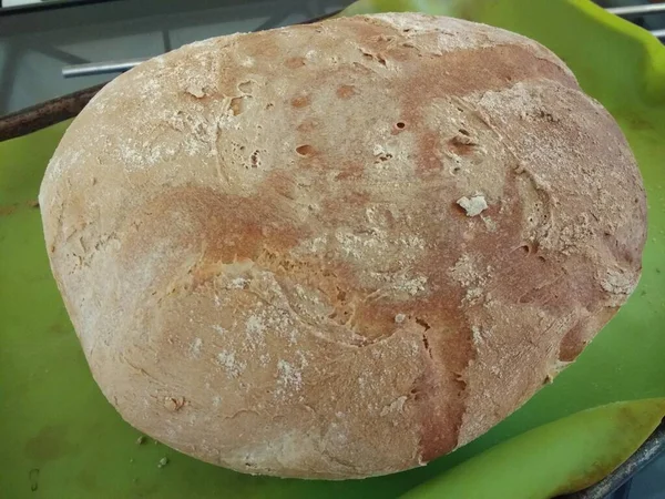 Close Van Warm Brood Zelfgebakken Zure Deeg Heerlijke Broodingrediënten Van — Stockfoto