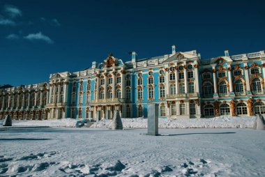 Catherine Palace, Tsarskoye Selo 'da kışın Saint Petersburg yakınlarında. Kış Turizmi