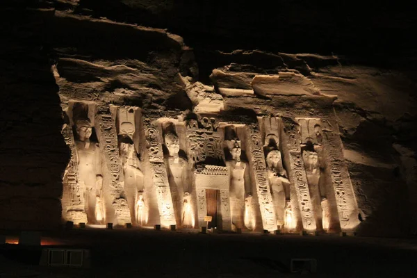 Famoso Templo Nefertari Abu Simbel Por Noche Egipto —  Fotos de Stock