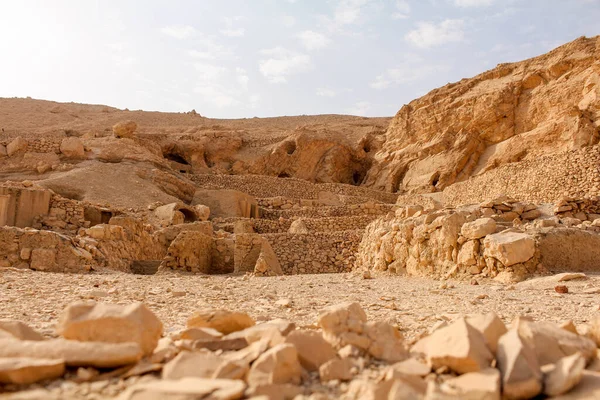 Krallar Vadisi, Teb, Mısır 'daki Iri Nufer' in Mezarı