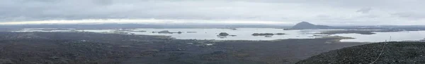 冰岛Myvatn的黑Hverfjall火山口全景 — 图库照片