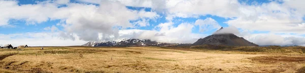 Панорамний Вид Гірський Гелнар Сонячний Літній День Національний Парк Снафеллснес — стокове фото