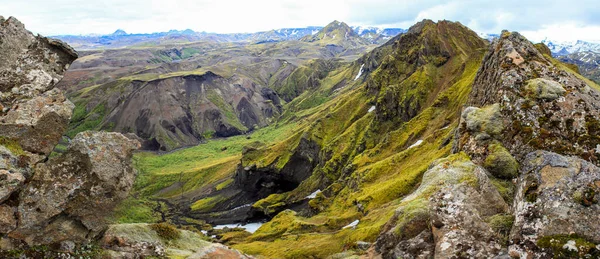 Πανόραμα Του Μαγευτικού Ισλανδικού Τοπίου Arount Thorsmoerk Στην Ισλανδία — Φωτογραφία Αρχείου