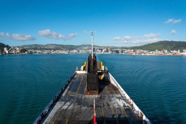 Wellington 'ın Yeni Zelanda' daki bir feribottan panoramik görüntüsü