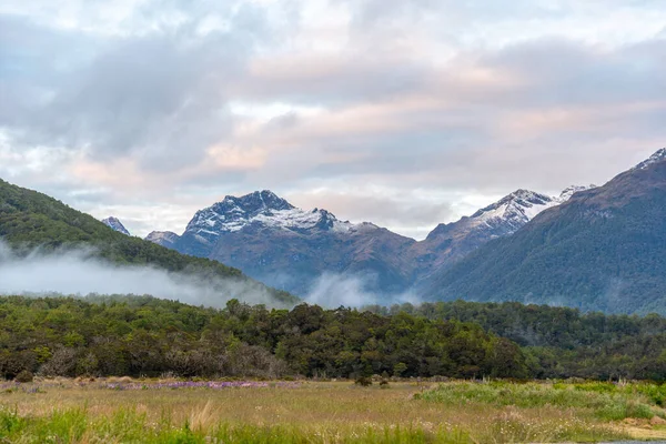 Hermoso Paisaje Alpino Valle Milford Sound Isla Sur Nueva Zelanda — Foto de Stock