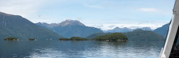 Hermoso Paisaje Montaña Que Rodea Lago Anau Isla Sur Nueva —  Fotos de Stock