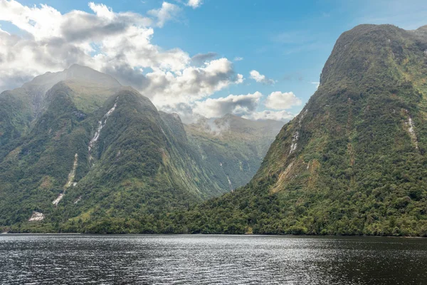 Magnífica Paisagem Som Duvidoso Acidentado Fiordland National Park South Island — Fotografia de Stock